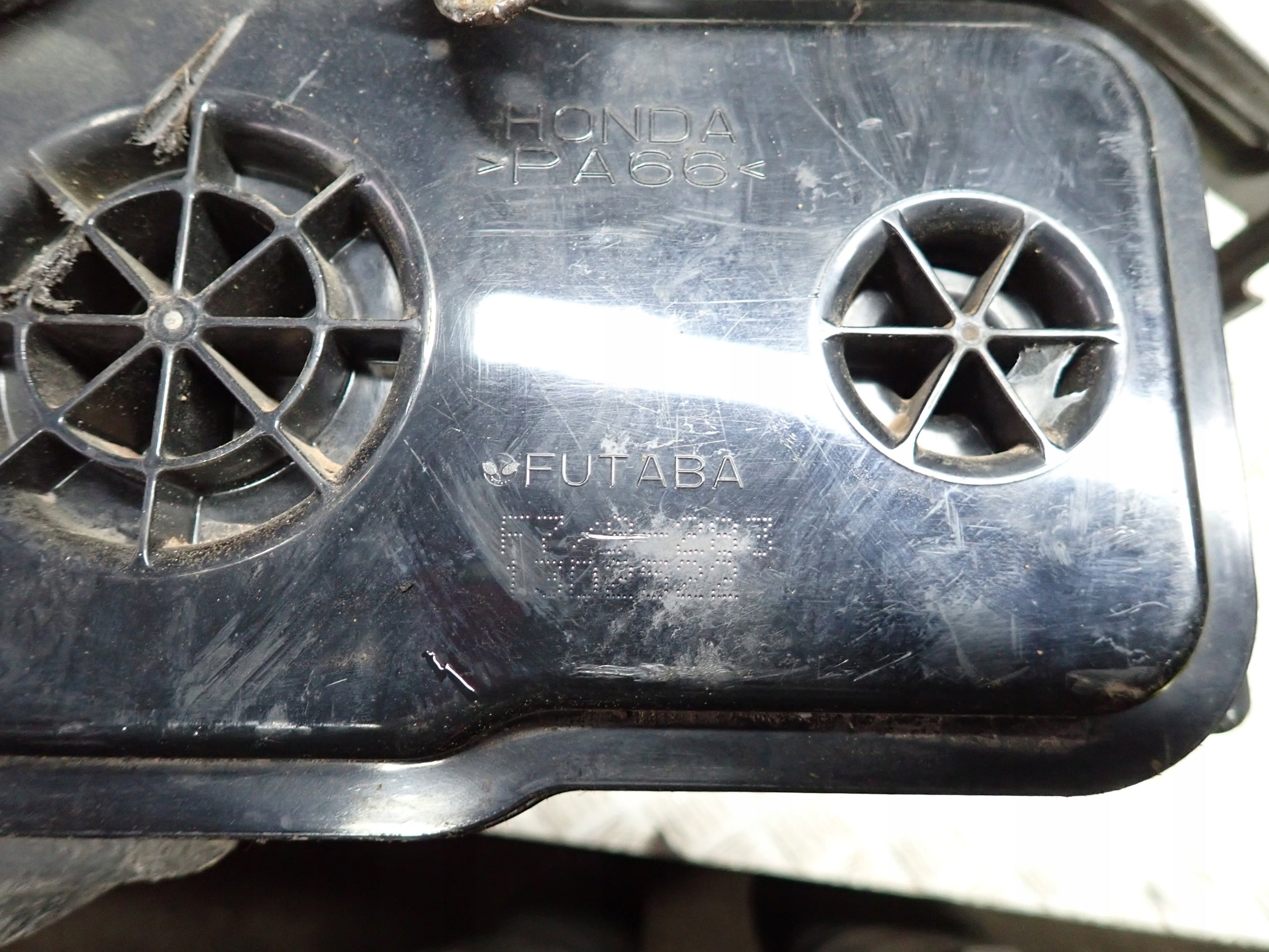 Flitr Węglowy Oparów Honda Odyssey IV 2011-