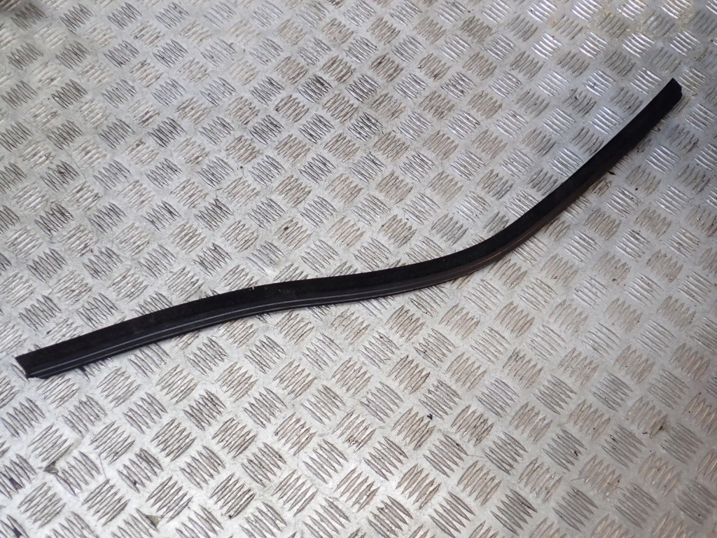 Uszczelka Szyby Drzwi Ford F150 2021-
