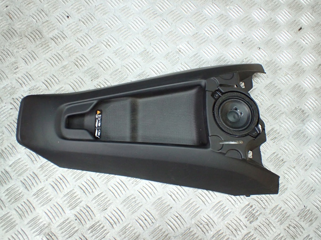 Tunel Środkowy Panel Ładowarki Indukcyjnej Chevrolet Corvette C8 2020-