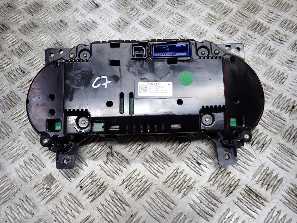 Gauge Clocks Chevrolet Corvette C7 3LT 2014-