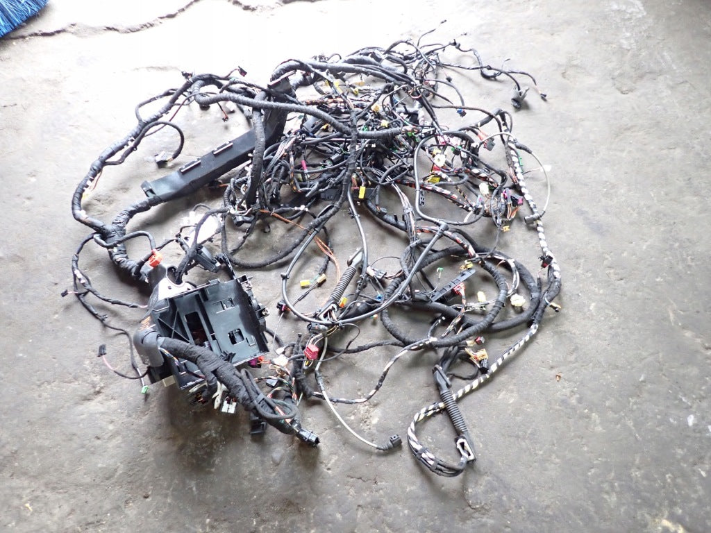 Wiring Harness and Floor Panel Installation for the 2022 VW Atlas R-Line