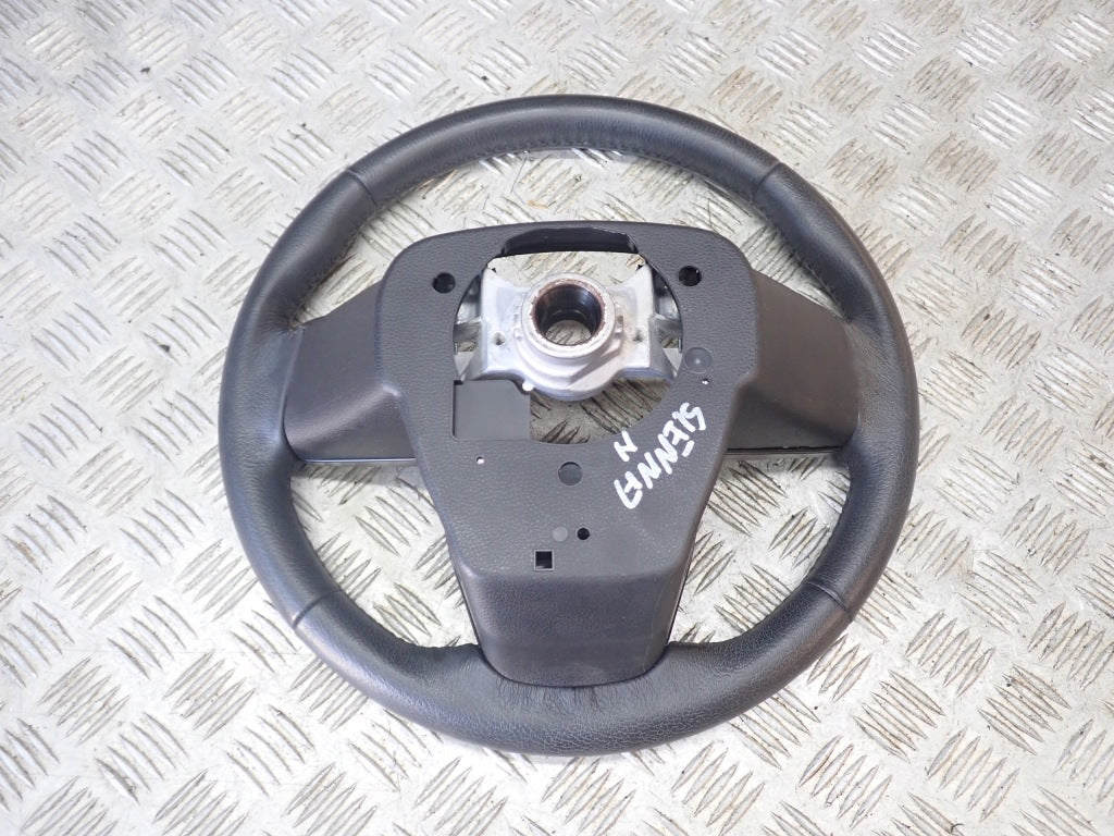 Kierownica Toyota Sienna Hybrid XL40 2021