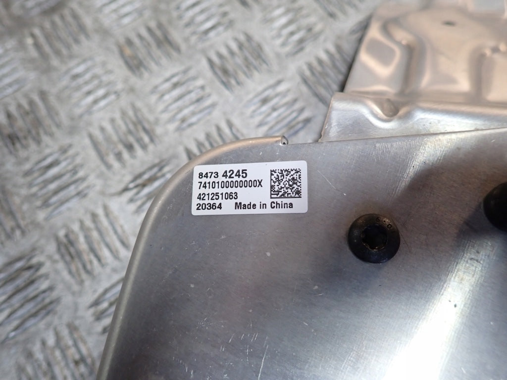 High Frequency Antenna Mount Chevrolet Corvette C8 Convertible 2020-