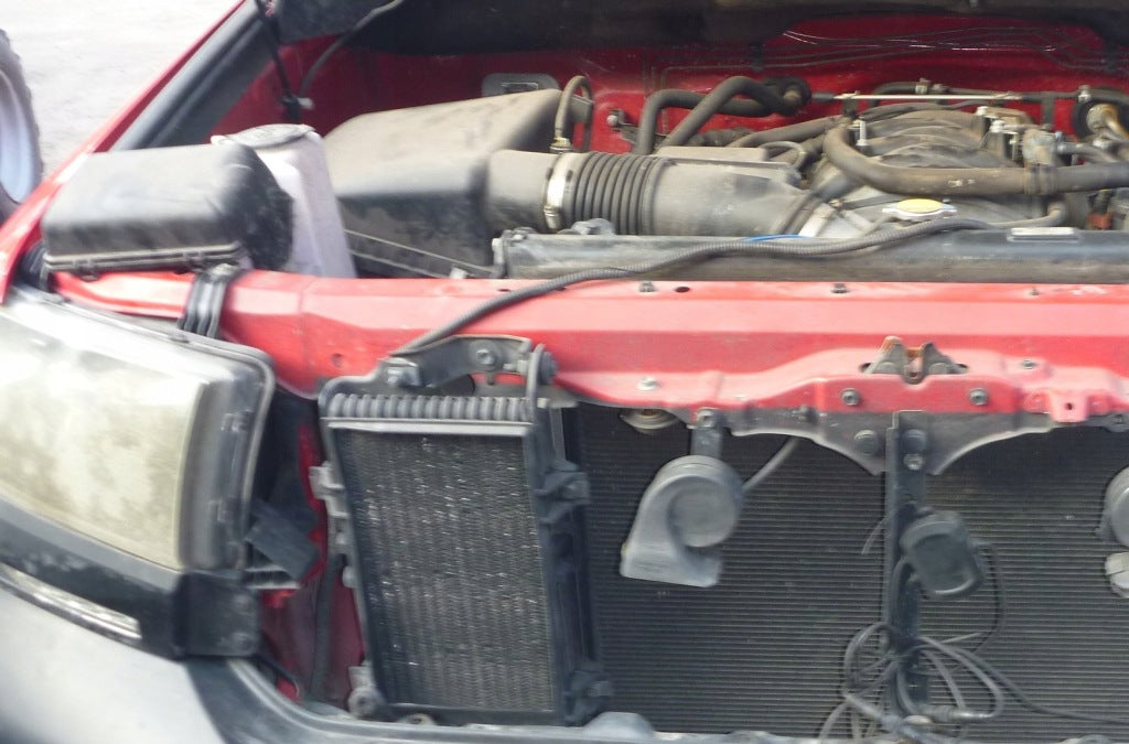 Kieł Pas Przedni Wzmocnienie Toyota Tundra 2007-