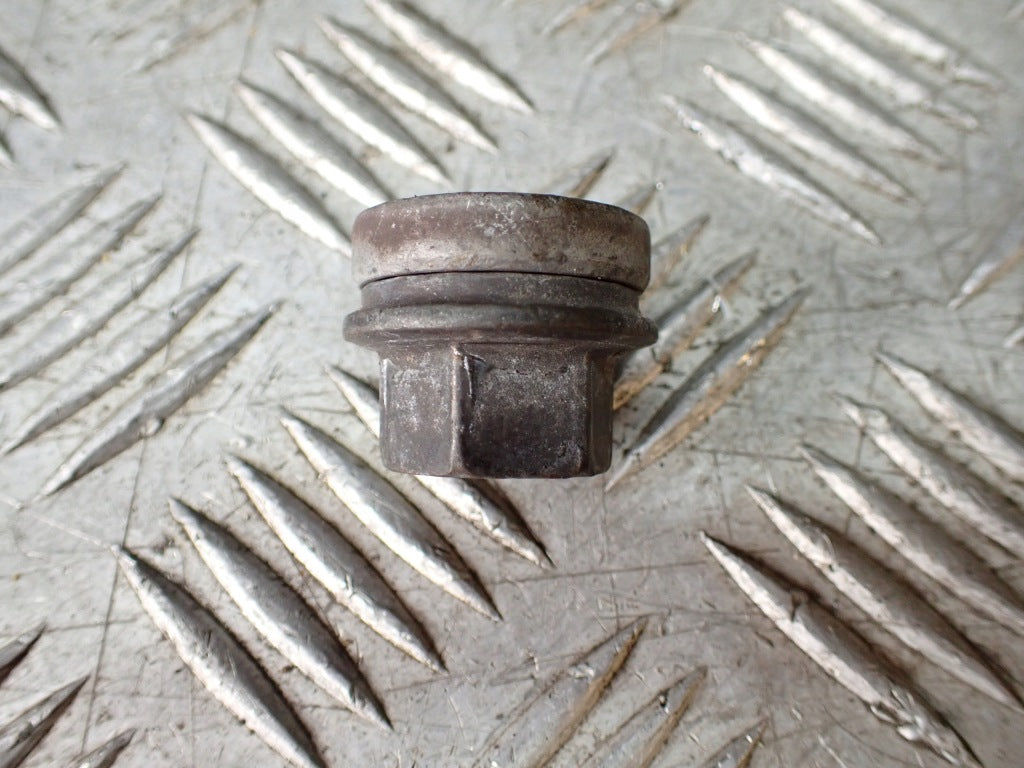Wheel Nut Bolt Ford F350 F250 6.2 4x4 Super Duty 2021