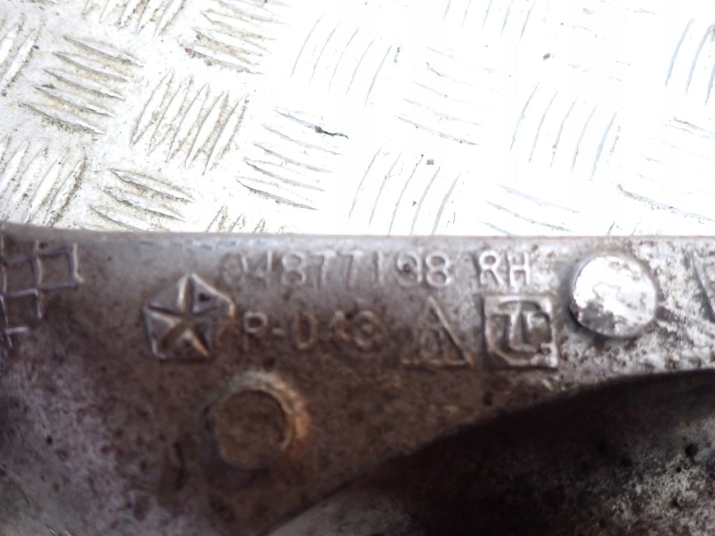 Front Right Lower Control Arm Dodge Ram 4x4 09-