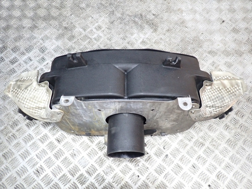 Sportowy Dolot Zimnego Powietrza Halltech Hornet Chevrolet Corvette C8 20-