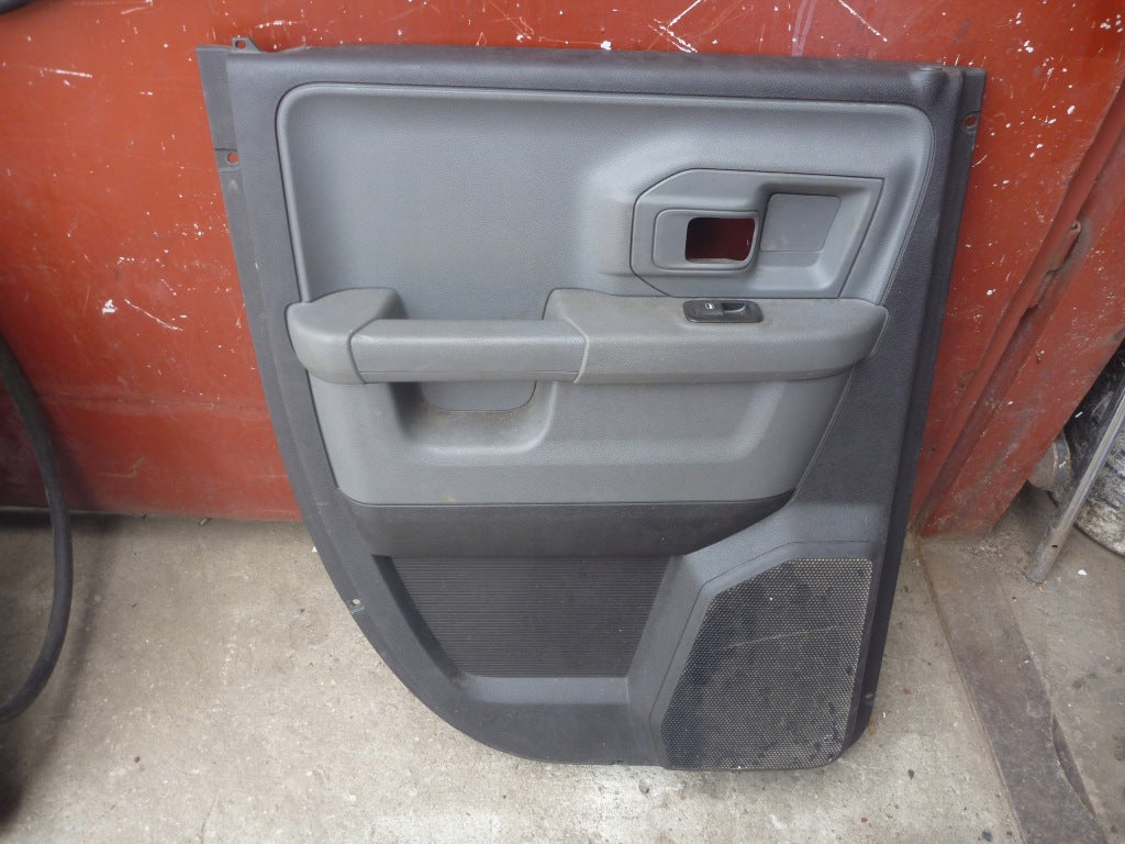 Boczek Drzwi Lewych Tylnych Dodge Ram 1500 13-