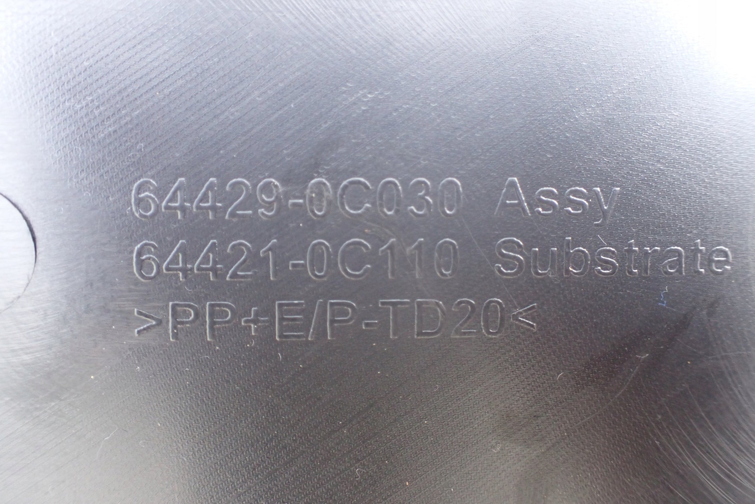 Schowek Tylny Boczna Półka Tylna Toyota Tundra 2022-