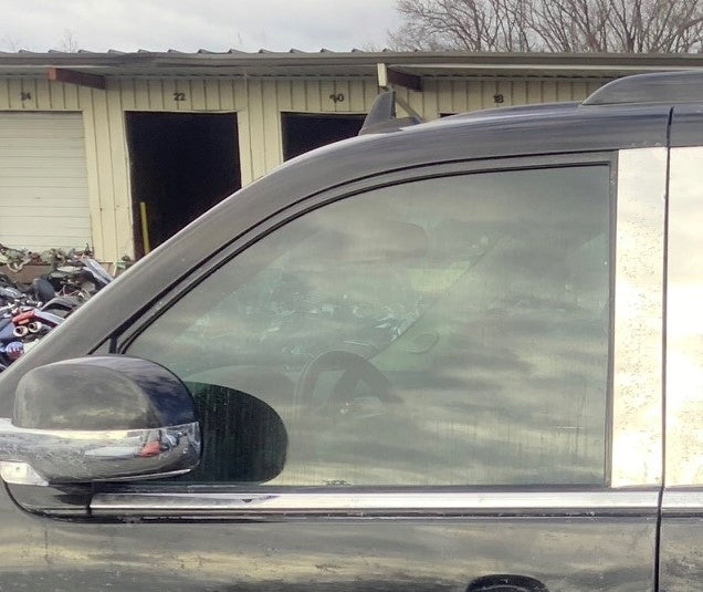 Door Glass Front Cadillac Escalade GMC Yukon 2007