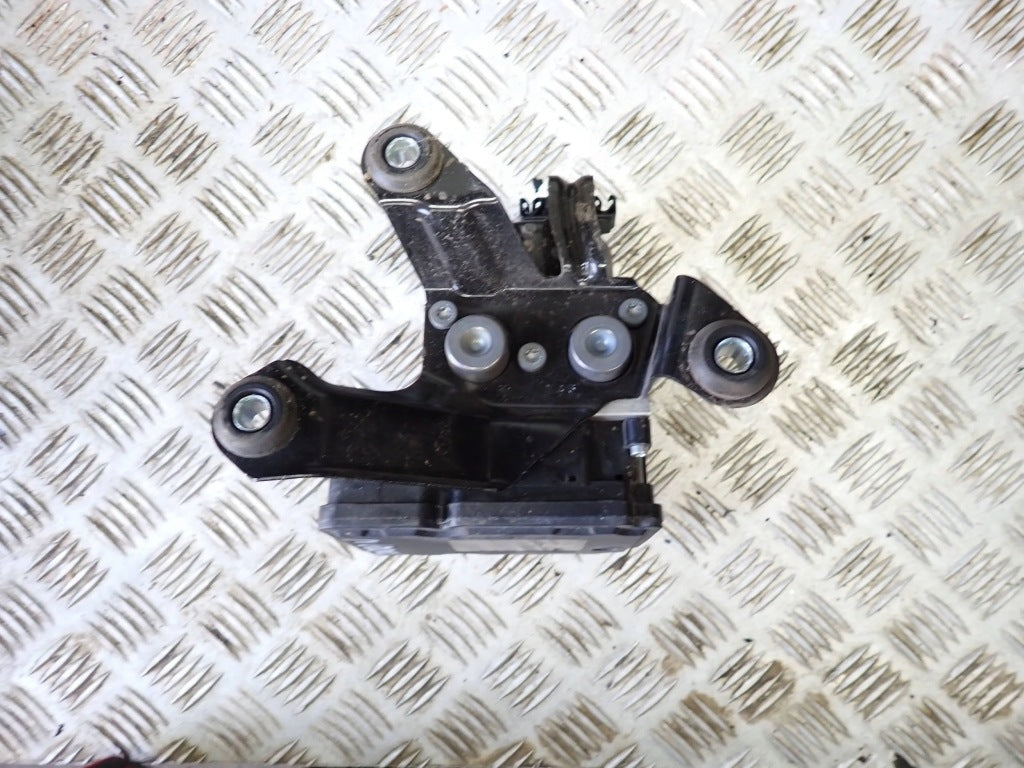 Pompa ABS Toyota Tundra 5.7 4x4 2016 4.6 4x2 2014