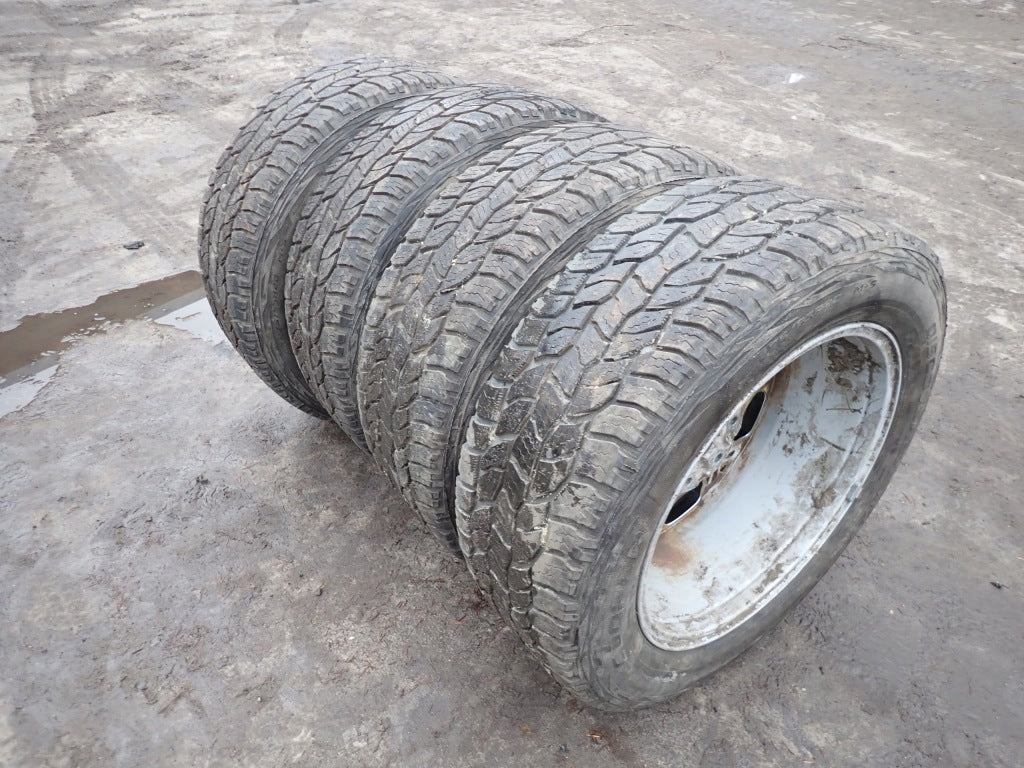 Opony Całoroczne Cooper Discoverer A/T 3 275/55R20