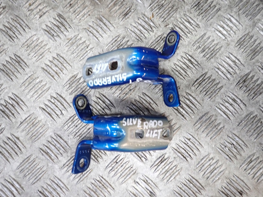 Front Door Hinges Chevrolet Silverado Suburban Yukon Escalade Tahoe 2019-