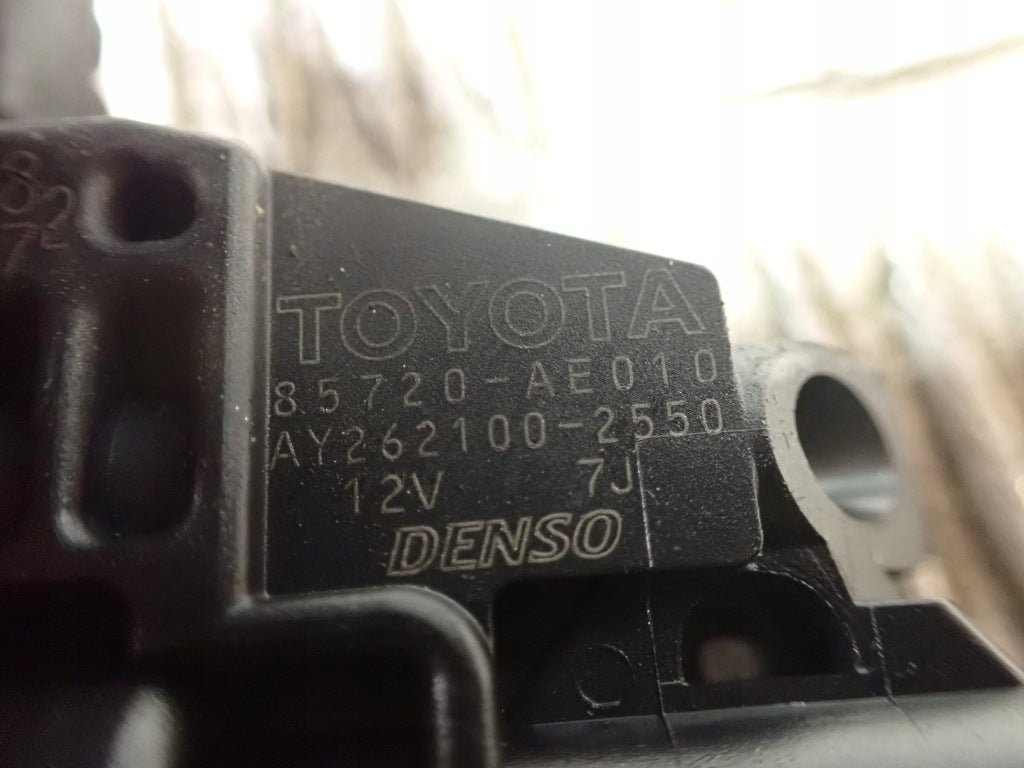 Podnośnik Szyby Tylny Lewy Toyota Tundra 2014