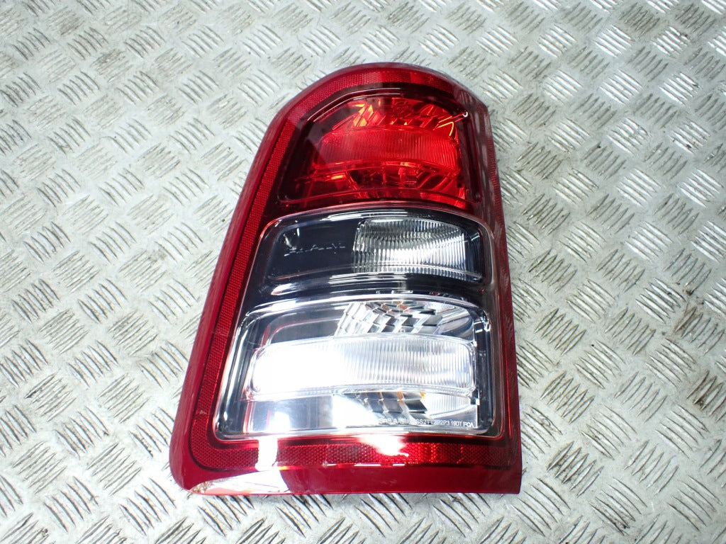 Lampa Lewa Tylna Tył Dodge RAM Crew Cab 2019-