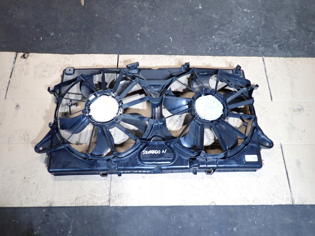 Fan Chevrolet Silverado Suburban Tahoe Sierra Yukon Escalade