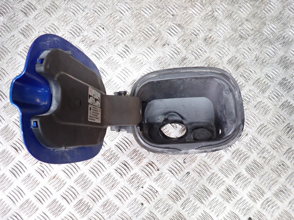Fuel Filler Flap Chevrolet Silverado GMC Sierra 2022