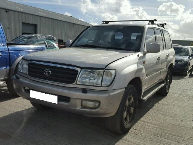 Pokrywa Zaworów Toyota Land Cruiser 100 4.7 2UZ-FE