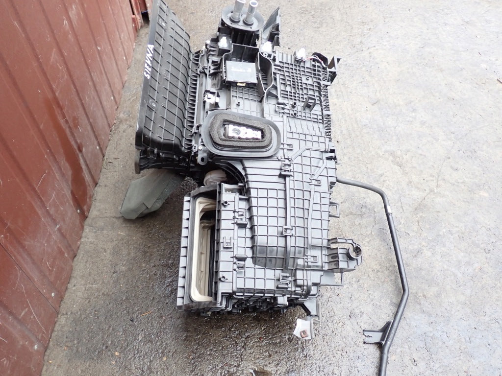 Nagrzewnica Powietrza Kpl. z Modułami Toyota Sienna XL40 2021