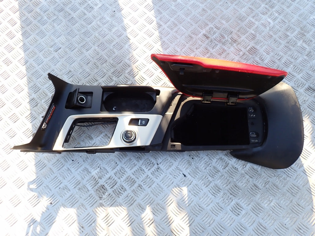 Tunnel Armrest Kit Chevrolet Corvette C7 2LT