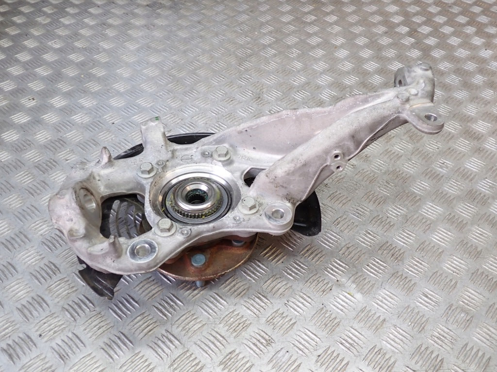 Zwrotnica Kpl. Piasta Prawa Ford F150 4x4 2021-