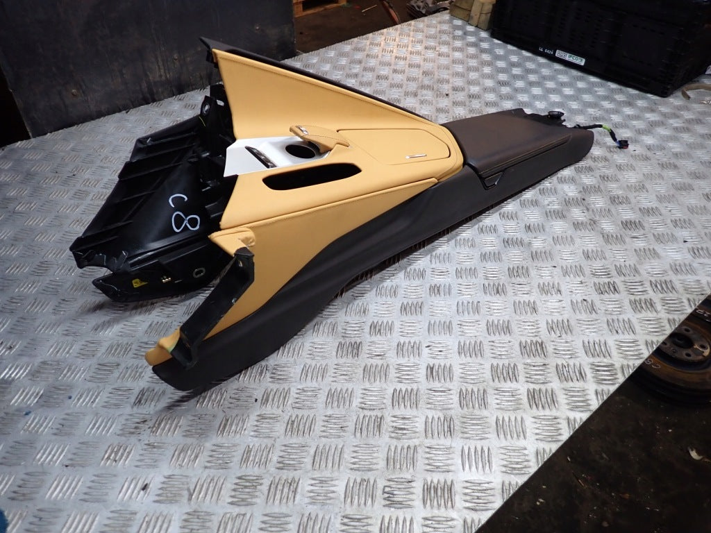 Center Tunnel Armrest Chevrolet Corvette C8 2020-