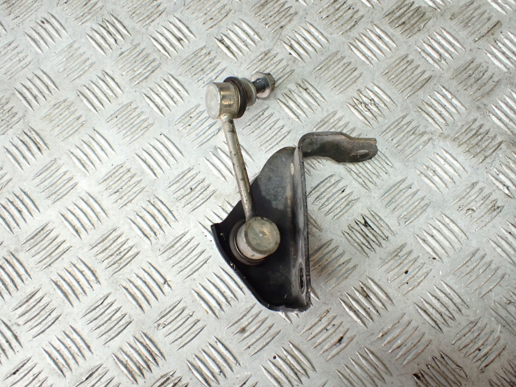 Rear Stabilizer Link Toyota Tundra 2022-