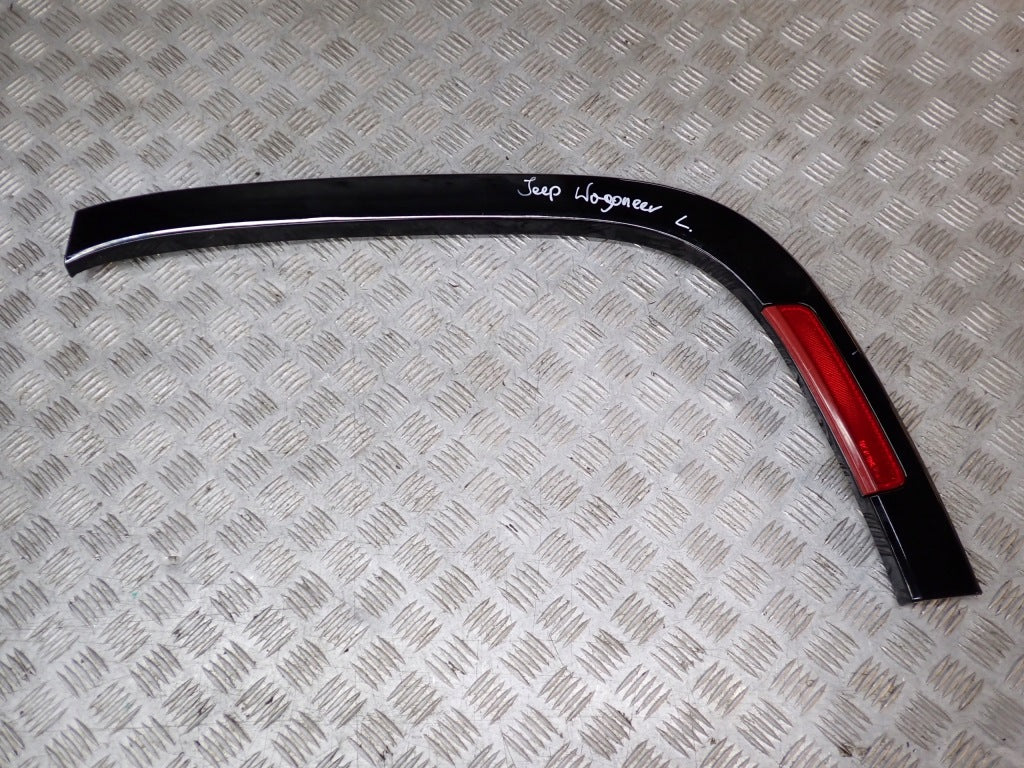 Left Rear Fender Trim Jeep Wagoneer Grand Wagoneer WS 5.7 22-