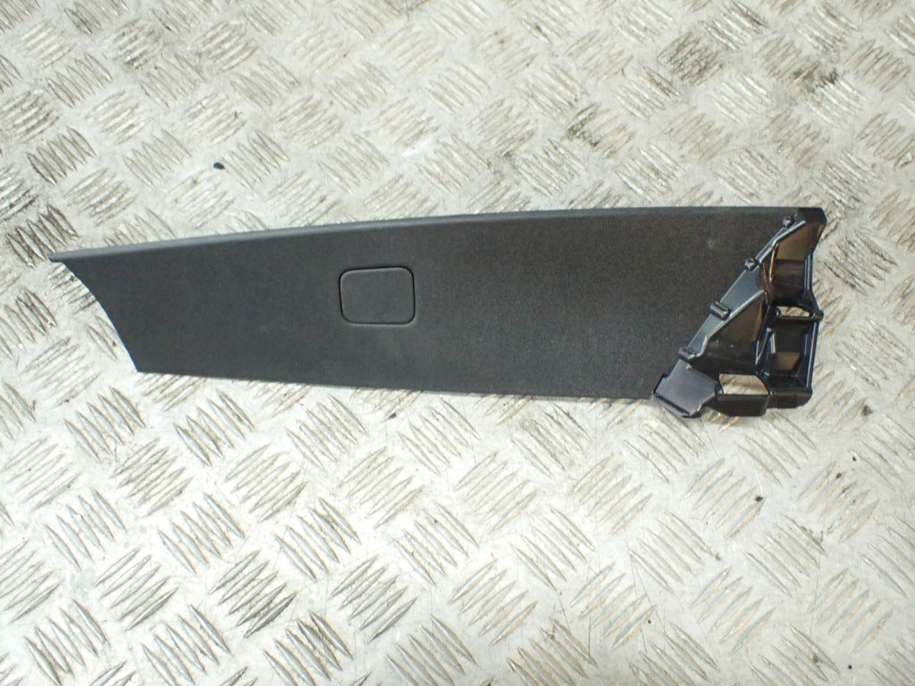 Osłona Słupka Prawa Tylna Tył Infiniti QX60 L51 Nissan Pathfinder R53 2022