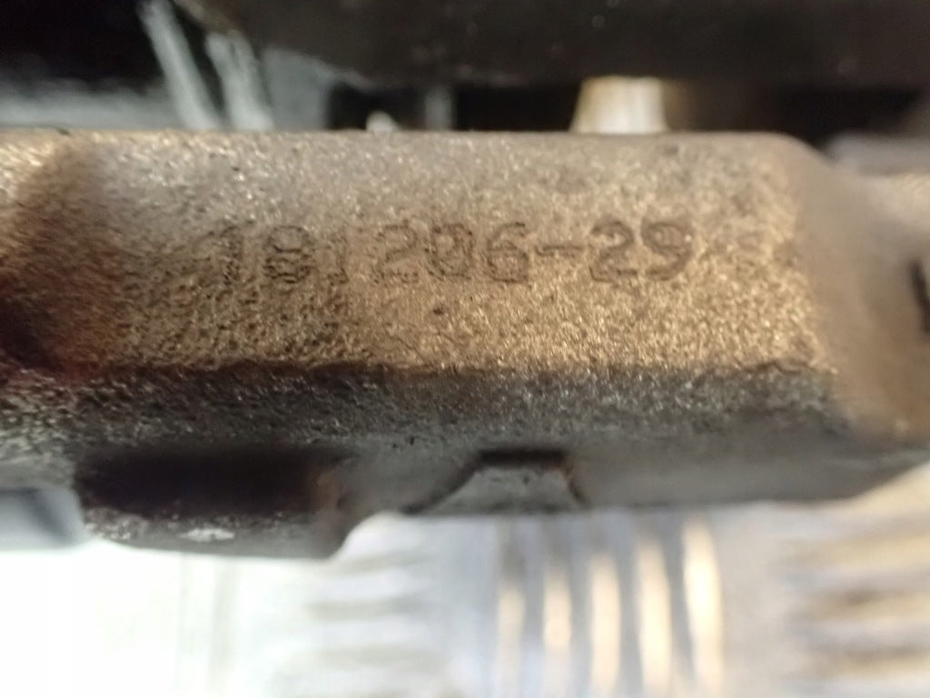 Zacisk Hamulcowy Lewy Tylny Kpl. z Silniczkiem Toyota Sienna XL40 2021