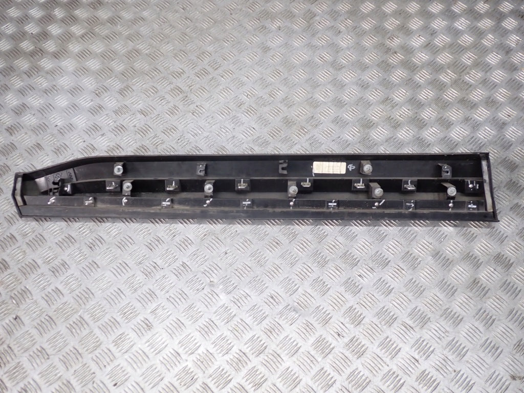 Listwa Dolna Drzwi Prawa Przednia Prawy Przód Infiniti QX60 L51 22-