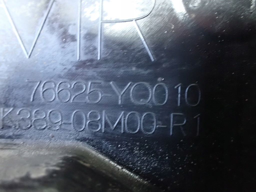 Chlapacz Prawy Tylny Toyota Sienna XL40 2021