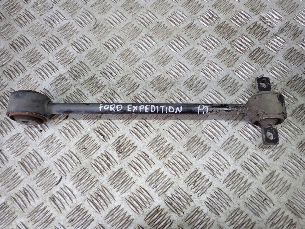 Rear Right Control Arm Ford Expedition 2020