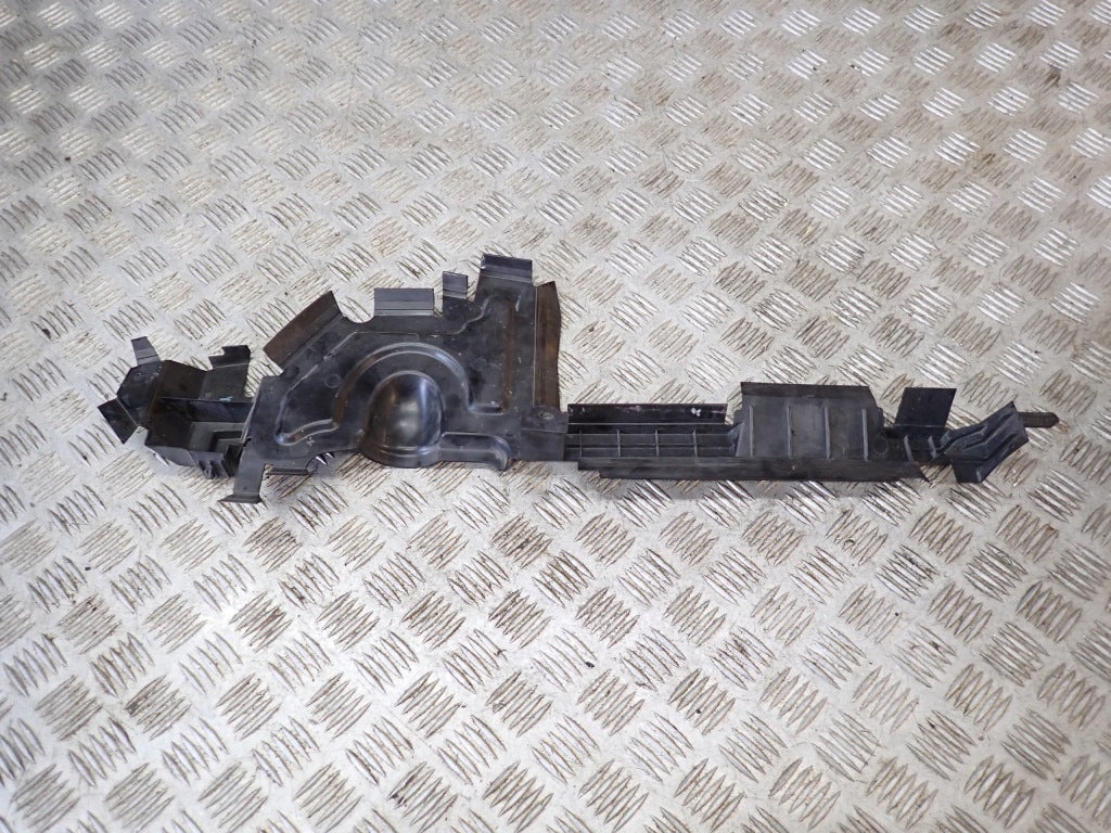 Osłona powietrza boczna prawa do kierownicy Toyota Sienna XL40 2021, części samochodowe marki Autolandparts
