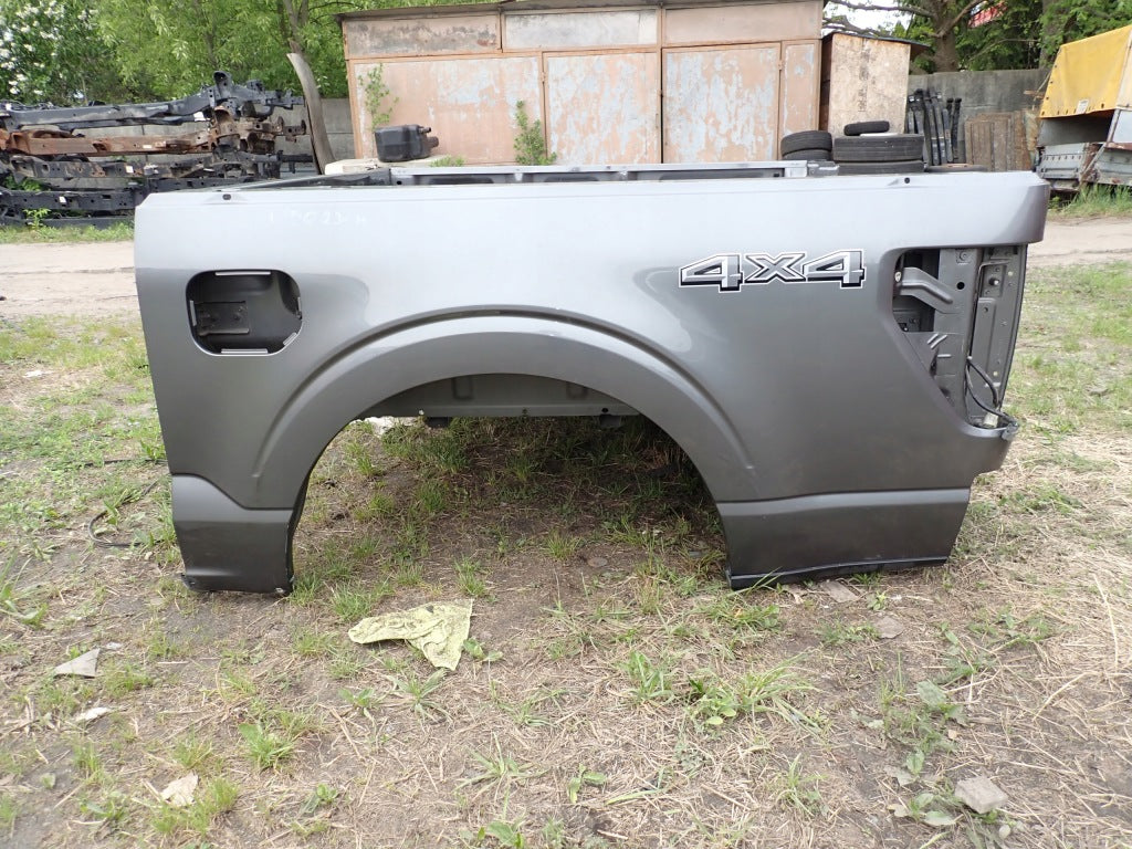 Paka Tylna Kpl. Buda Tył Bok Paki 5.5 ft Ford F150 Crew Cab 2025