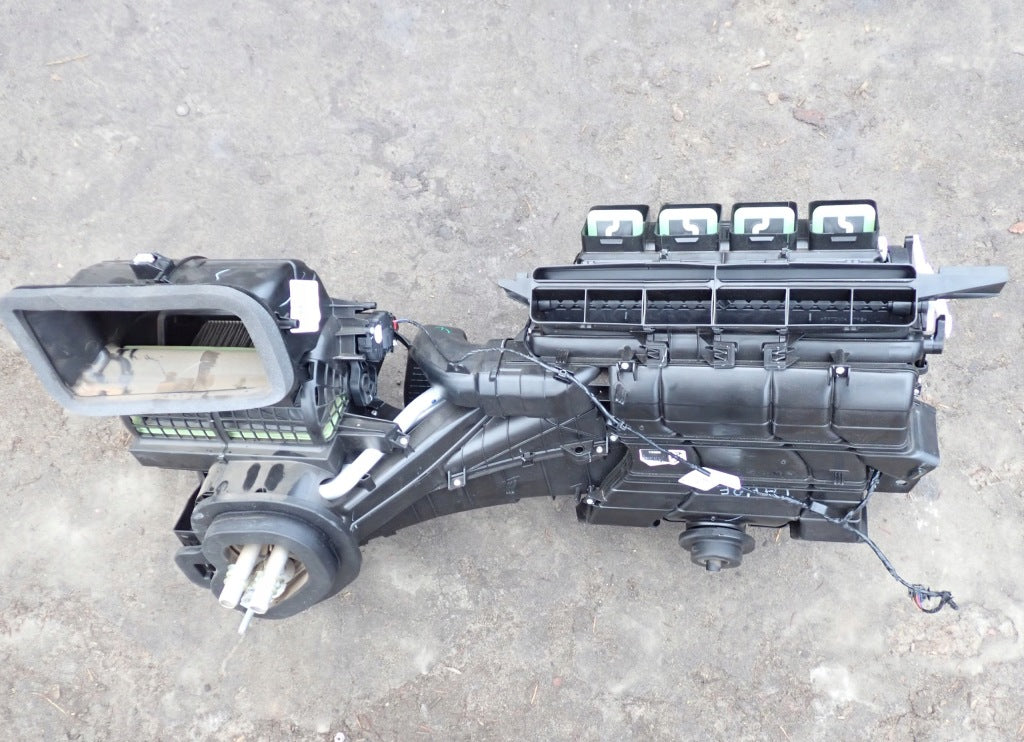 Nagrzewnica Kpl. Chevrolet Tahoe Suburban GMC Yukon Cadillac Escalade 2021