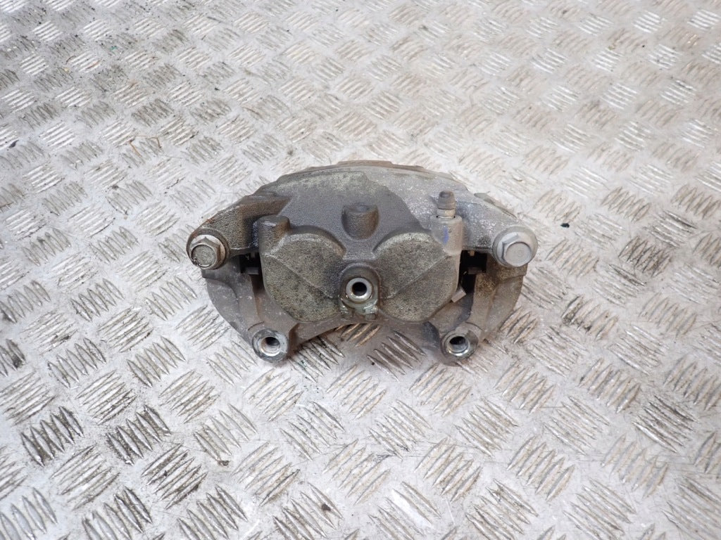 Zacisk Hamulcowy Prawy Przedni Infiniti QX60 Nissan Pathfinder Murano 2022