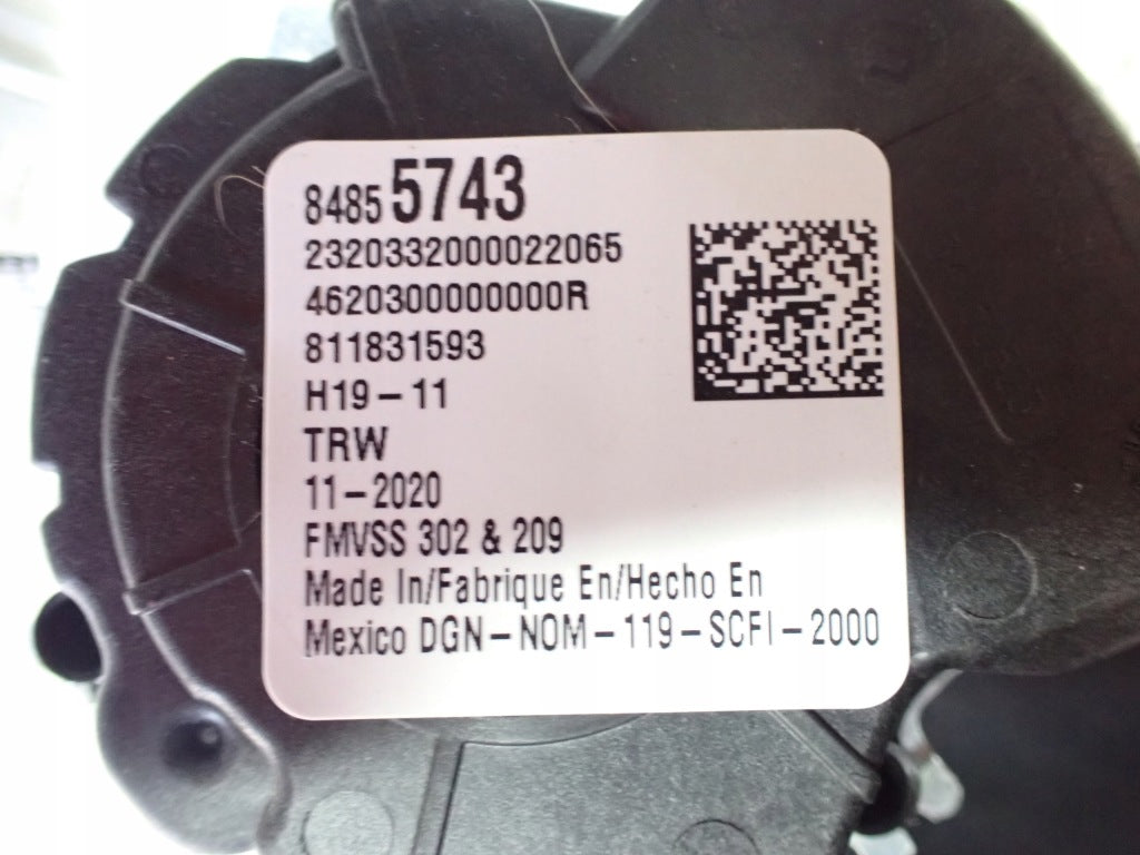 Pas Tylny Prawy GMC Sierra Chevrolet Silverado 3.0D 2019-
