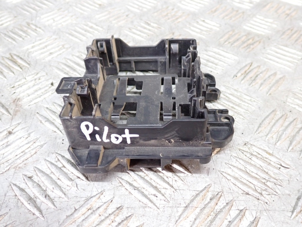 Uchwyt Mocowanie Radaru Przód Honda Pilot 4 YG2 4x4 23-