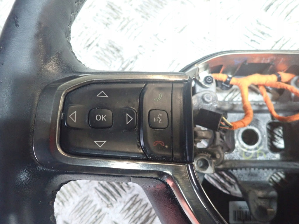 Kierownica Dodge RAM V Limited 19-