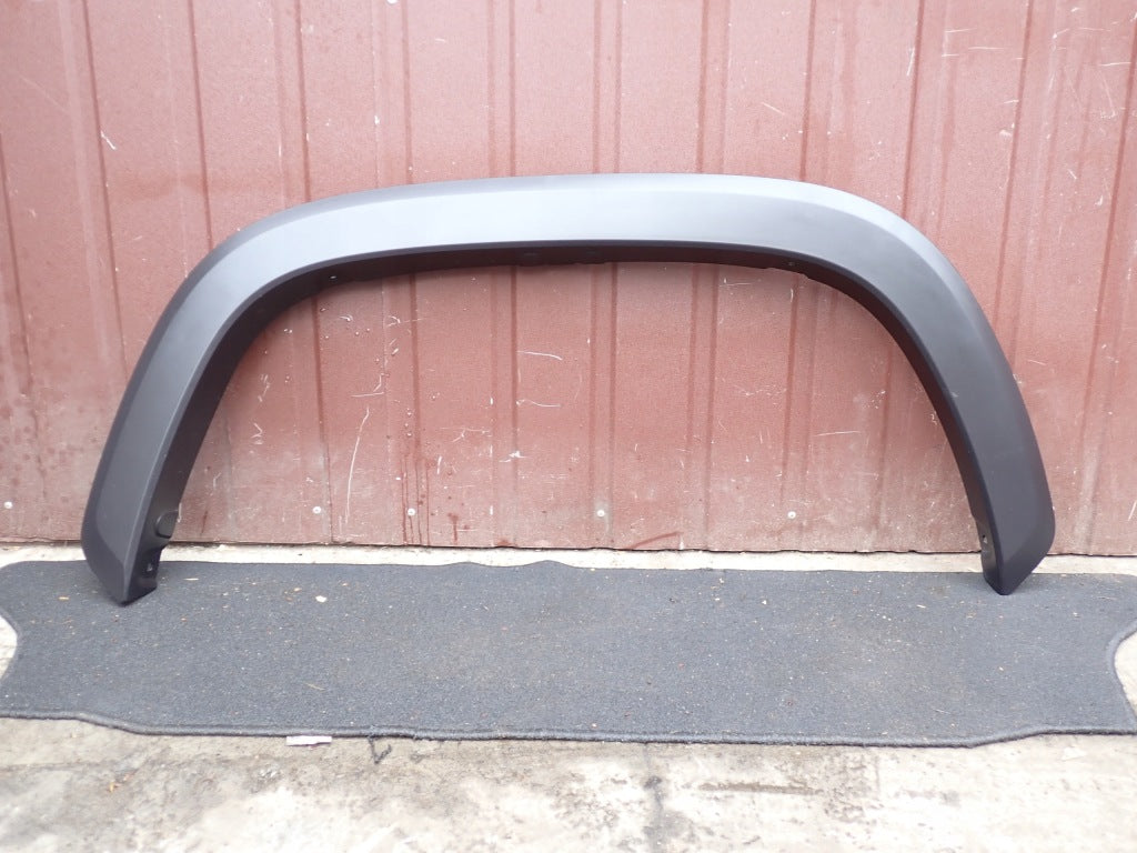 Right Rear Bumper Fender Trim Toyota Tundra Crew Max 2022-