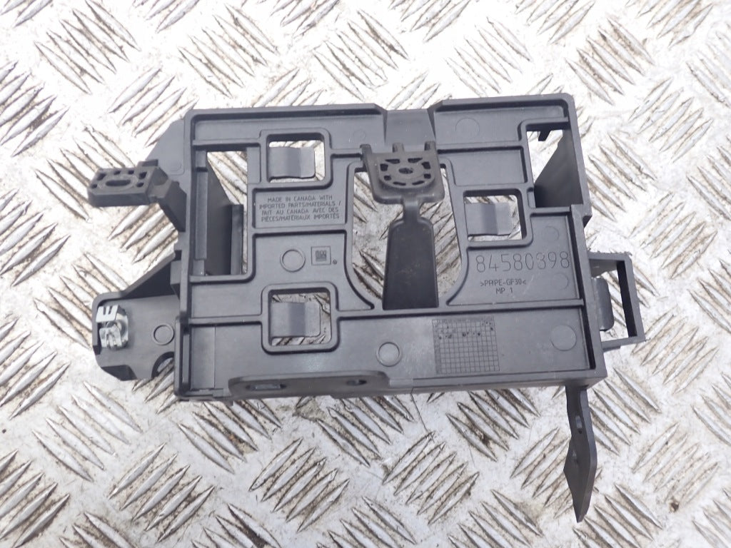 Mocowanie Uchwyt Modułu Komunikacji Gateway Chevrolet Corvette C8 2020-