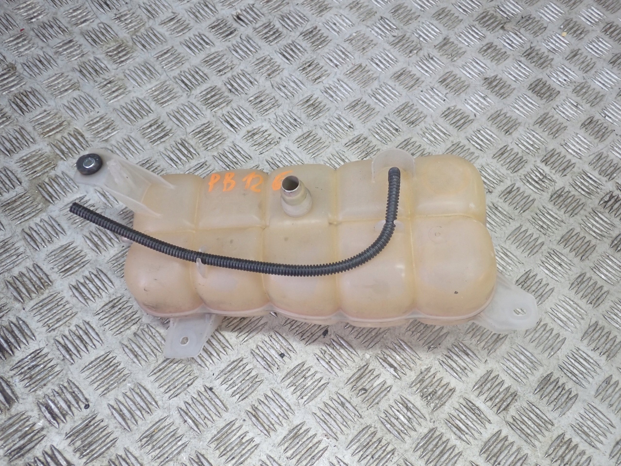 Zbiorniczek Wyrównawczy Płynu Chłodniczego Dodge RAM V 3.0 Diesel 2019-