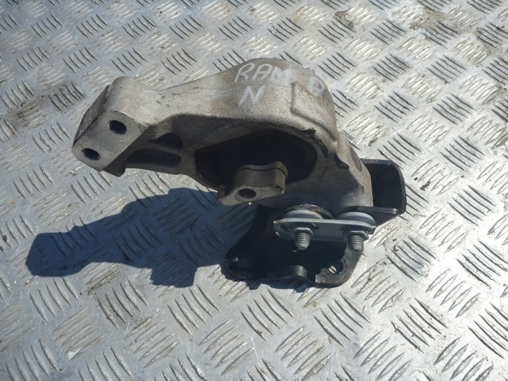 Poduszka Silnika Prawa Dodge RAM 5.7 2021
