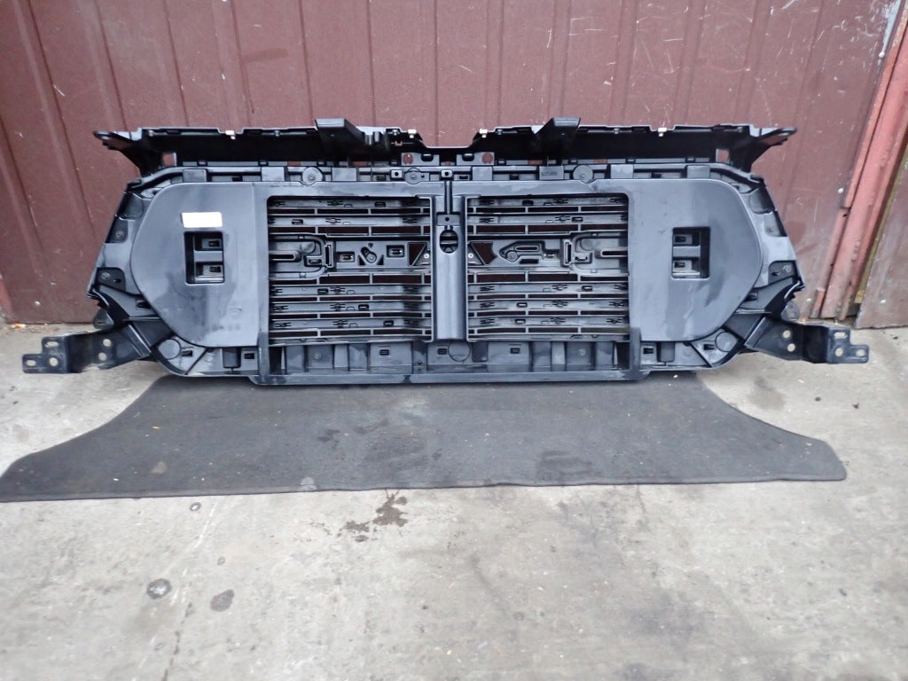 Atrapa Grill Przedni Czarny Dodge RAM V Laramie 2019-