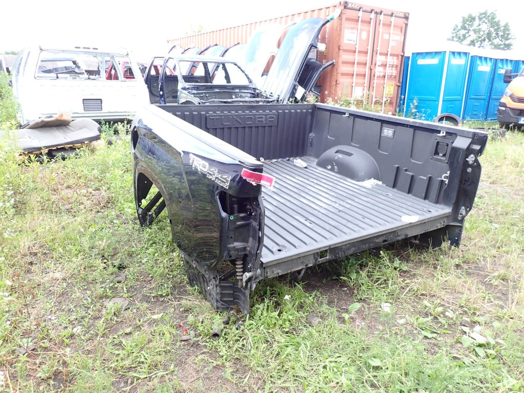 Zabudowa Krótka Paka Buda 5.5 FT Toyota Tundra Crew Max 2022-