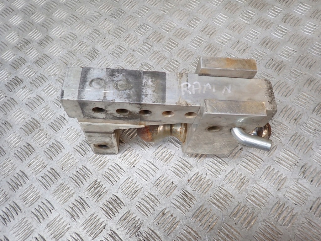 Hak Tylny Dodge Ram 5.7 HEMI 1500 19-