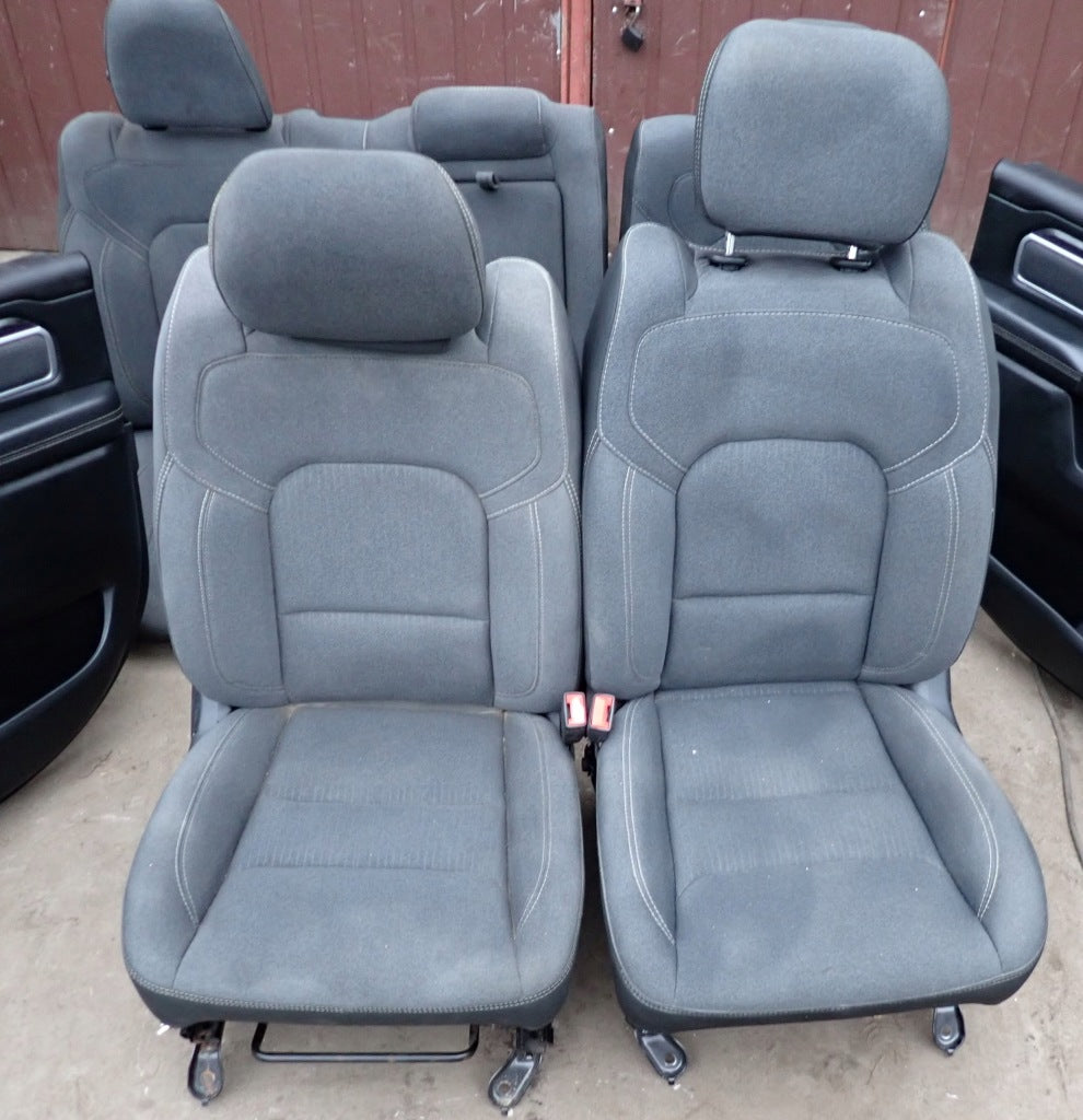 Front Seat Dodge Ram V Big Horn 2019-