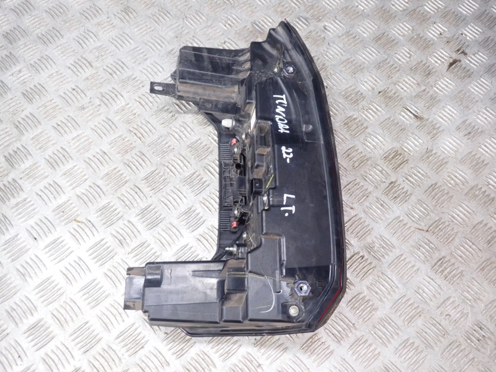 Left Rear Tail Light Lamp Left Tail LED Toyota Tundra 3.4 3.5 2022-