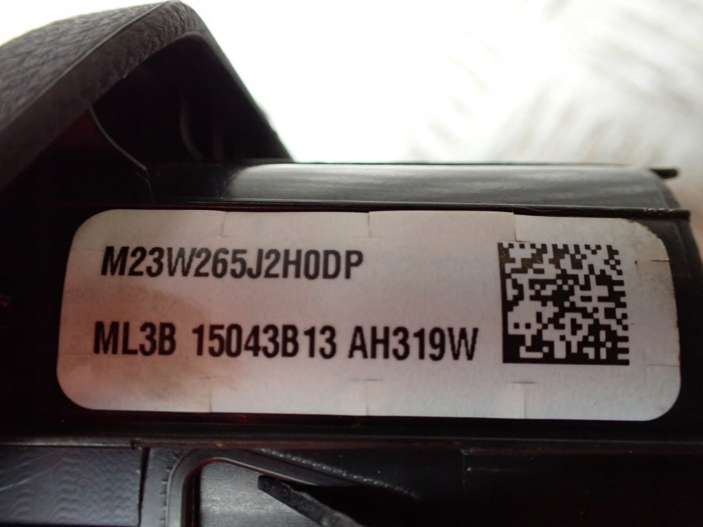 Poduszka powietrzna kierowcy Airbag do Ford F150 3.5 2021 Autolandparts, widoczna z materiałem i mechanizmem montażowym
